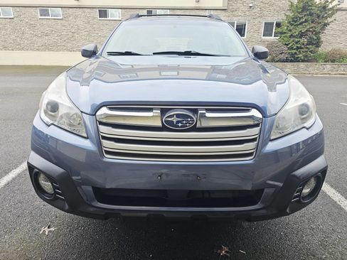 Used 2014 Subaru Outback 2.5i w/ Alloy Wheel Package AWD/4WD image 8