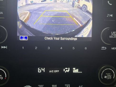 Used 2019 Honda Civic LX image 7