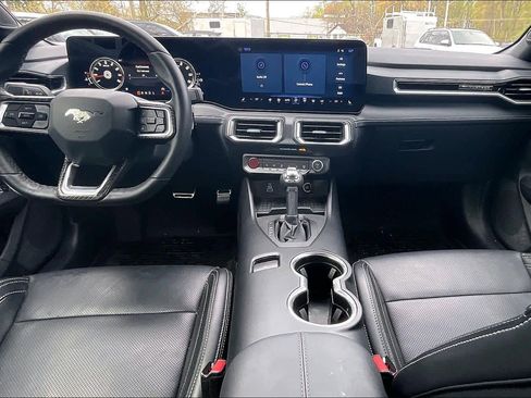 Used 2024 Ford Mustang Premium image 14