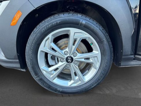 Used 2023 Hyundai Kona SEL image 12