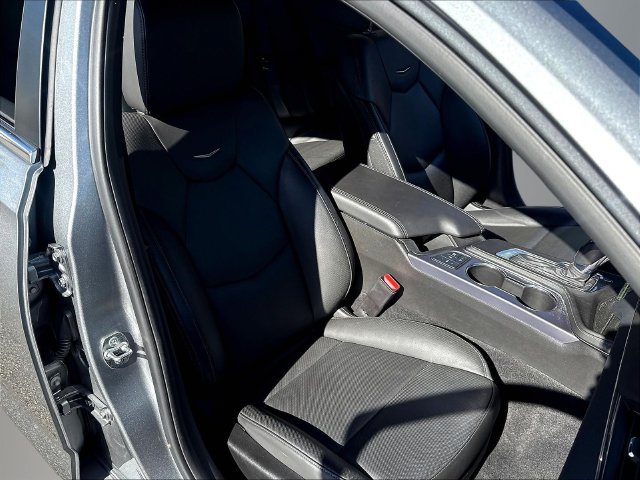 Used 2026 Cadillac CT4 Premium Luxury RWD image 27