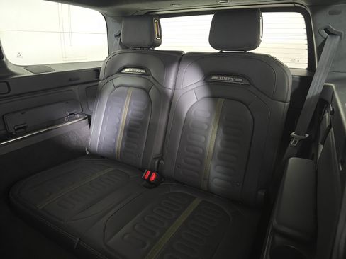 Used 2024 Rivian R1S Adventure AWD/4WD image 22