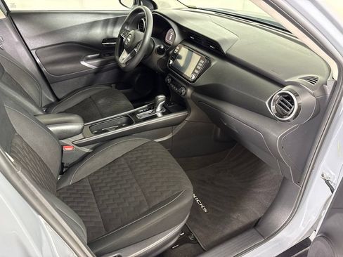 Used 2022 Nissan Kicks SV FWD image 16