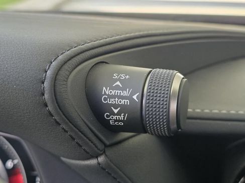 Certified 2023 Lexus LS 500 w/ Interior Upgrade Package RWD image 32