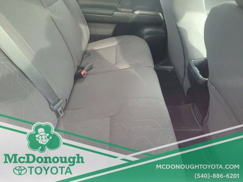 Used 2019 Toyota Tacoma SR5 image 11