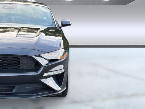 Certified 2023 Ford Mustang Premium RWD image 10