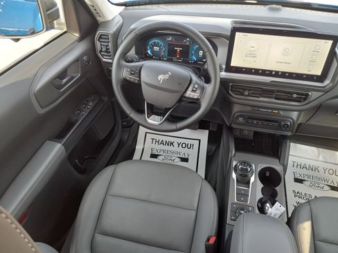 Used 2025 Ford Bronco Sport Badlands AWD/4WD image 15