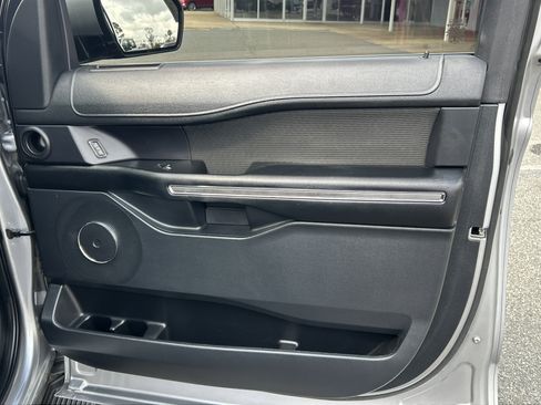 Certified 2021 Ford Expedition XLT image 23