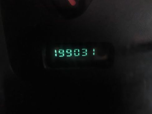 Used 2004 Dodge Dakota Sport w/ Deluxe Convenience Group image 26