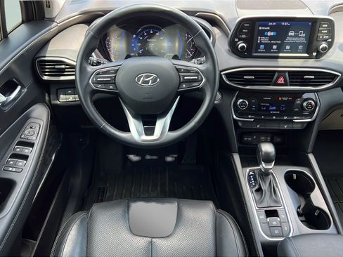 Used 2020 Hyundai Santa Fe SEL w/ Convenience + Premium Package FWD image 12