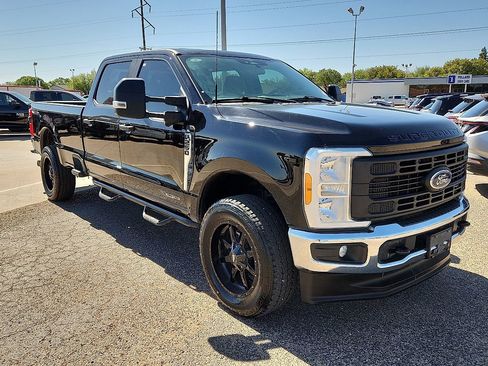Used 2023 Ford F250 XL w/ 360-Degree Camera Package AWD/4WD image 4