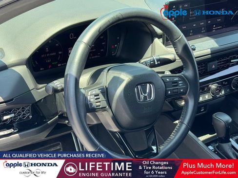 Used 2024 Honda Accord Sport image 10