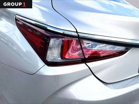 Certified 2024 Lexus ES 350 w/ Premium Package FWD image 26