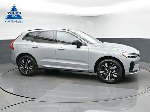 New 2026 Volvo XC60 B5 Core w/ Climate Package AWD/4WD image 1