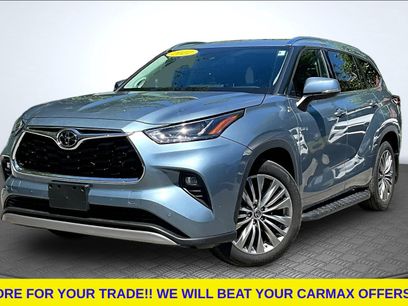 Used 2022 Toyota Highlander Platinum