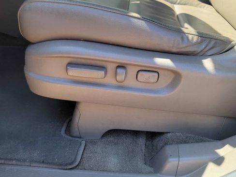 Used 2013 Honda Odyssey Touring image 10