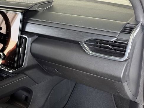 Used 2024 GMC Acadia Elevation w/ Luxury Package image 30