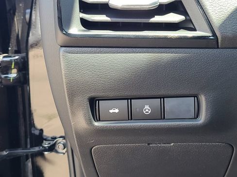 New 2026 Nissan Sentra SV w/ SV Convenience Package FWD image 13