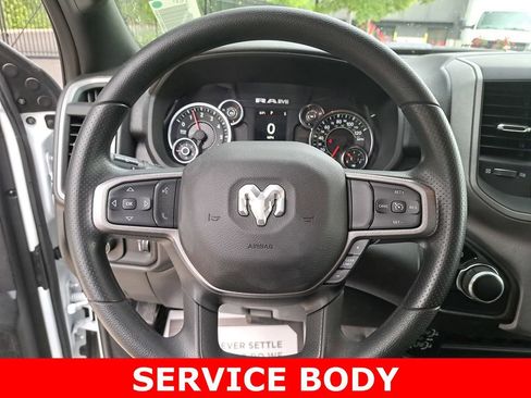 Used 2024 RAM 2500 Tradesman w/ Chrome Appearance Group image 20