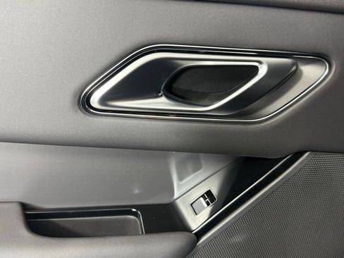 New 2026 Land Rover Range Rover Velar S image 28
