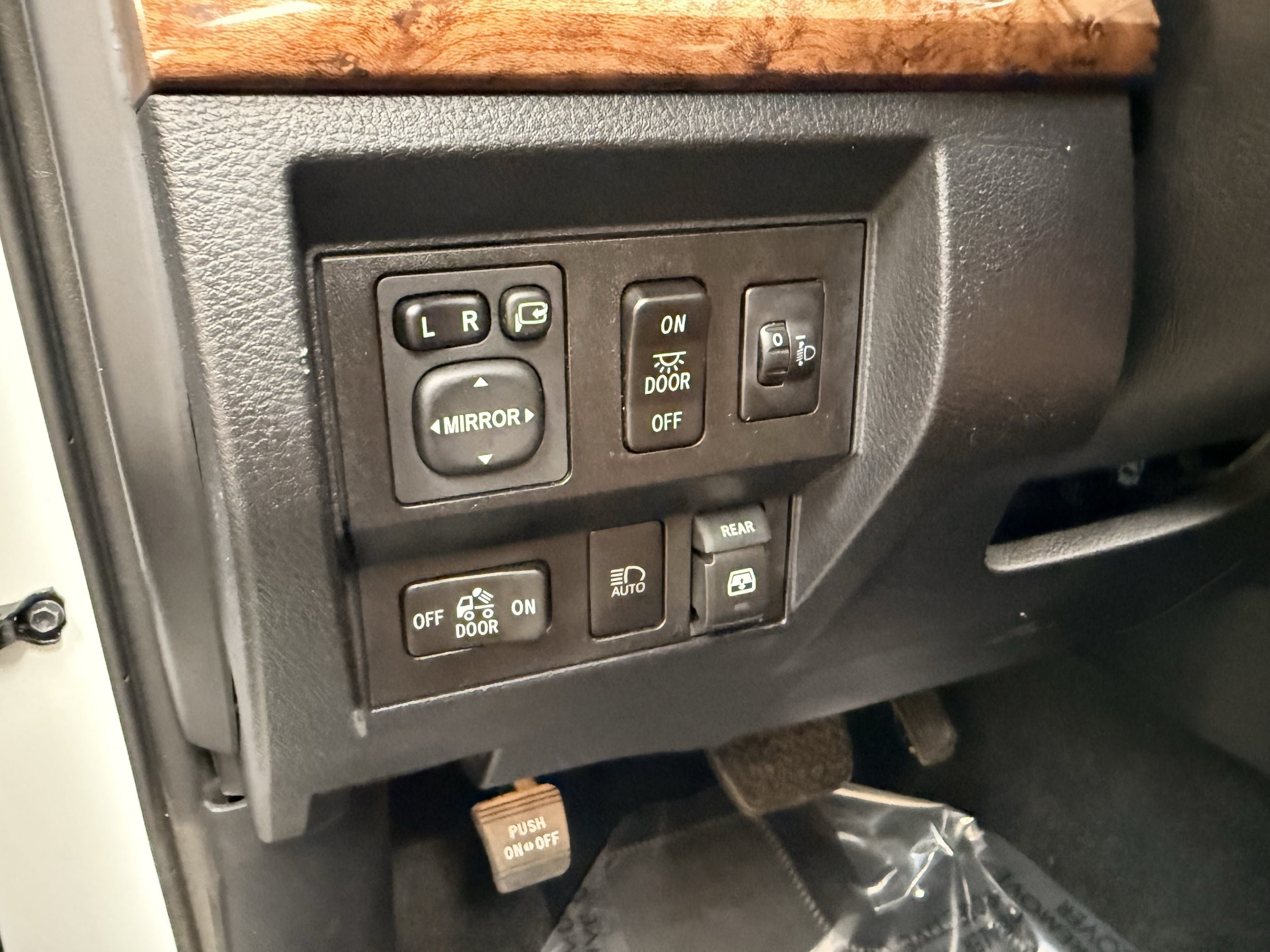 Used 2019 Toyota Tundra 1794 Edition AWD/4WD image 30