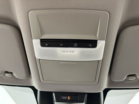 Used 2021 Nissan Rogue S FWD image 28