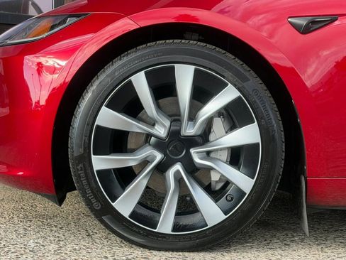 Used 2024 Tesla Model 3 Long Range AWD/4WD image 37