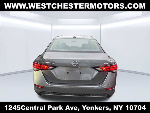 Used 2024 Nissan Sentra SV FWD image 5