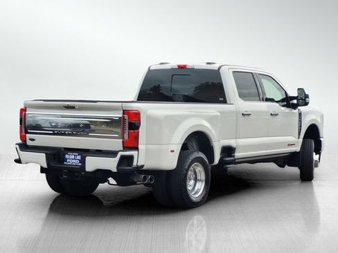 Certified 2024 Ford F350 Platinum AWD/4WD image 4