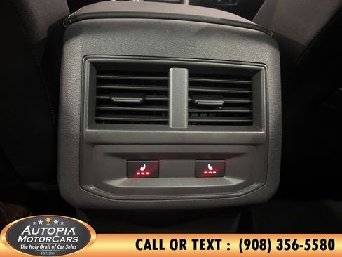 Used 2021 Volkswagen Atlas Cross Sport SEL Premium R-Line image 21