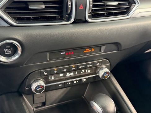 Used 2021 MAZDA CX-5 Touring FWD image 18