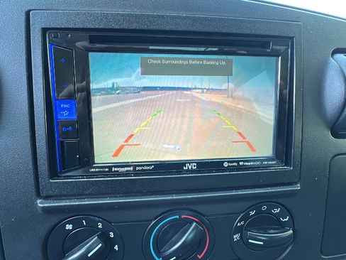 Used 2007 Ford F250 Lariat RWD image 16
