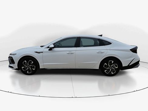 Used 2025 Hyundai Sonata SEL image 4