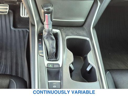 Used 2018 Honda Accord Sport image 16