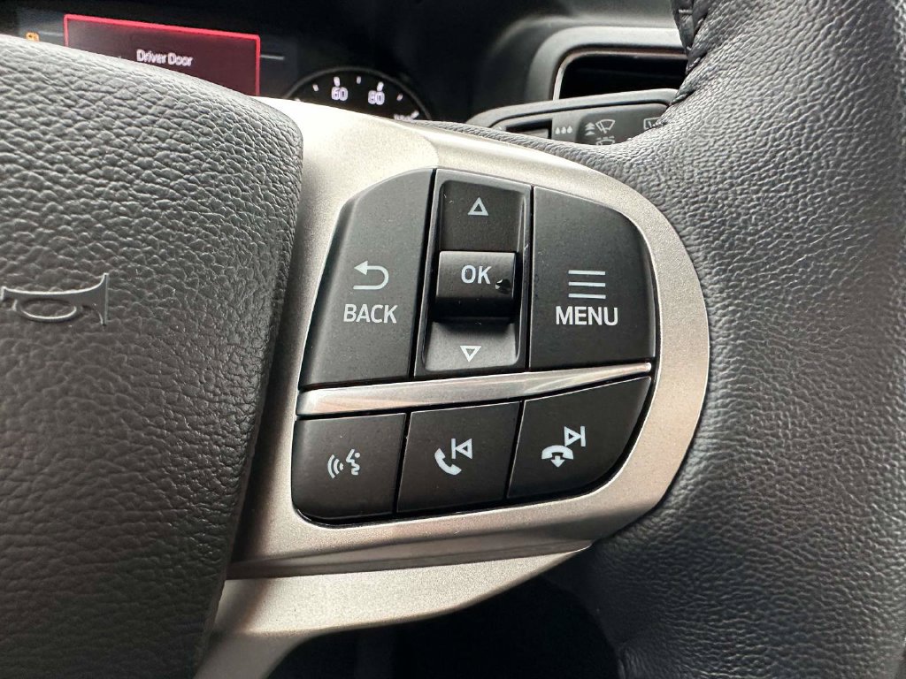 Certified 2023 Ford Explorer XLT w/ Equipment Group 202A AWD/4WD image 16