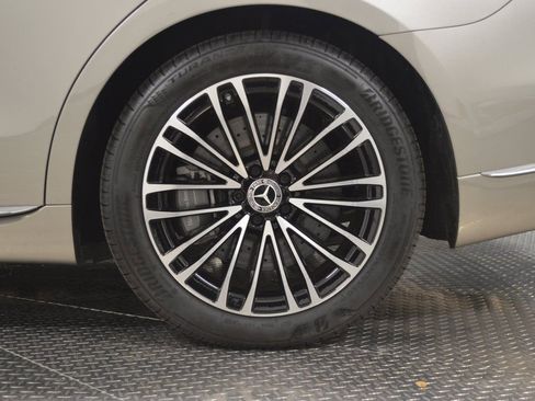 Used 2024 Mercedes-Benz S 580e 4MATIC Sedan image 14