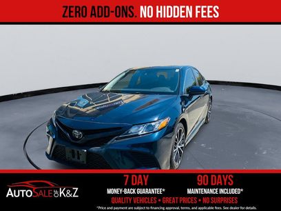 Used 2019 Toyota Camry SE w/ Carpet Mat Package