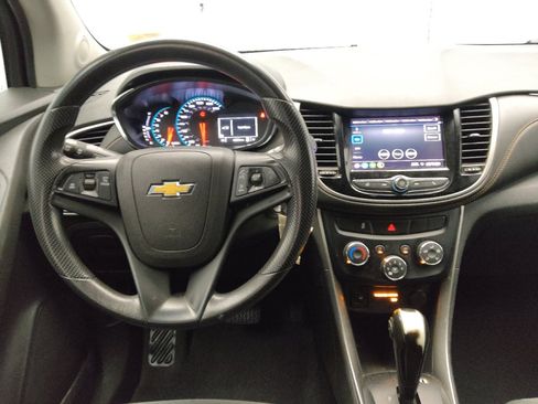 Used 2020 Chevrolet Trax LS w/ Tint and Cruise Package FWD image 22