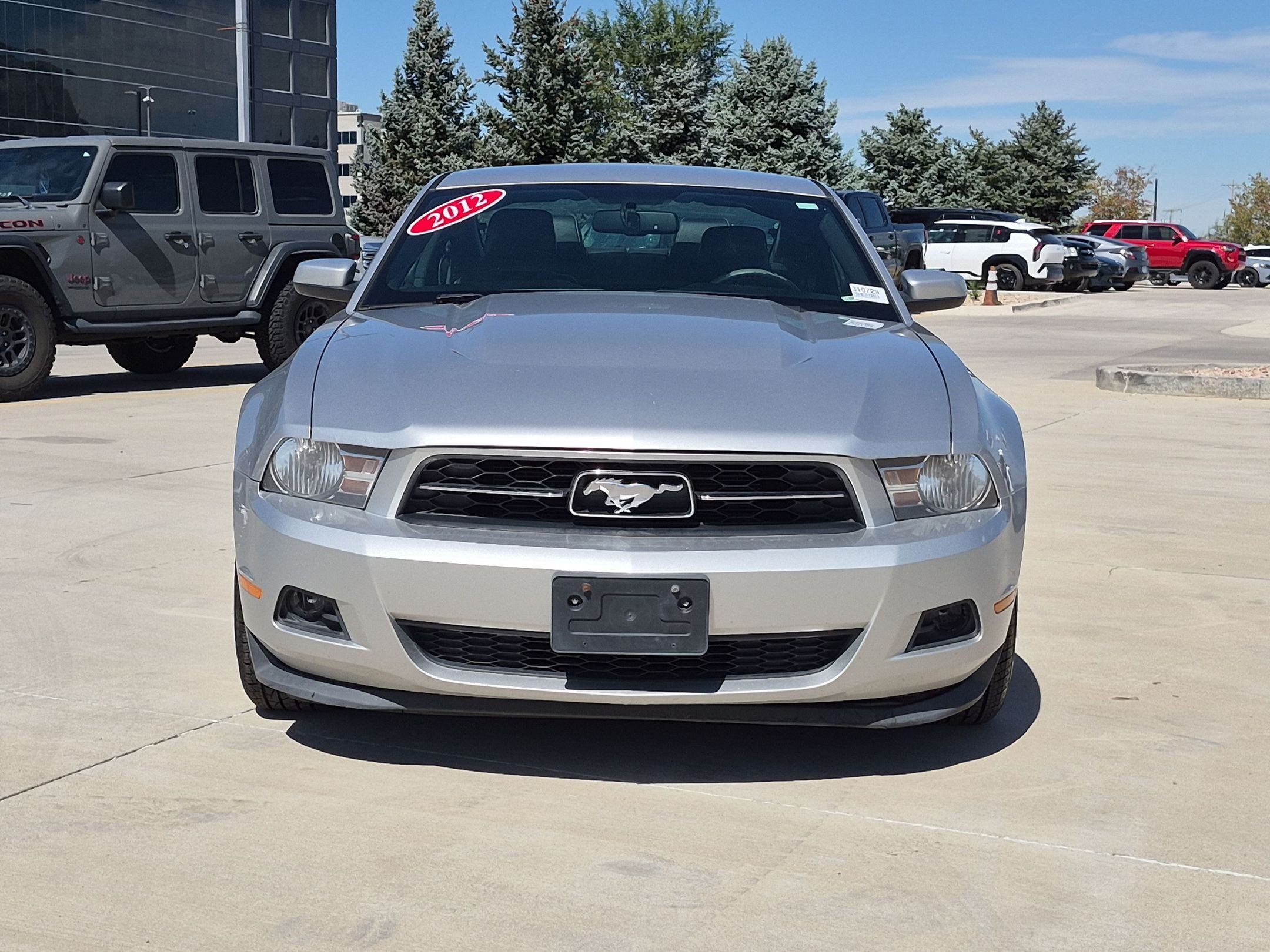 Used 2012 Ford Mustang Premium RWD image 8