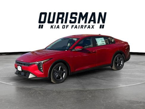 New 2026 Kia K4 FWD image 2