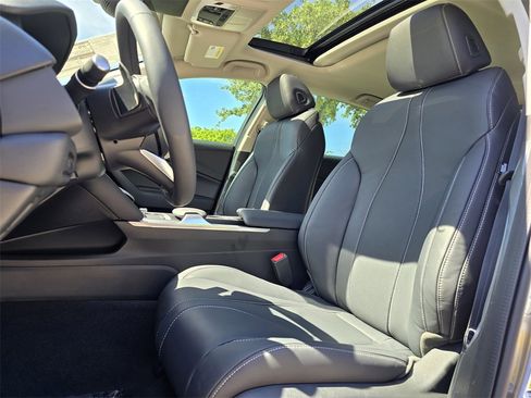 New 2025 Acura TLX w/ Technology Package image 12