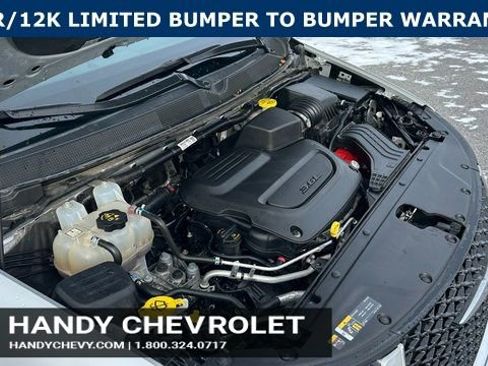 Used 2024 Chrysler Pacifica Touring-L image 62