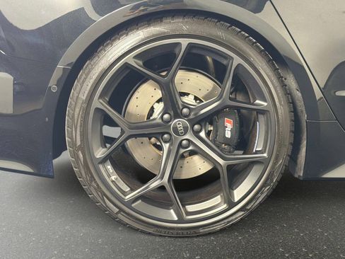 Used 2025 Audi RS 7 Performance AWD/4WD image 19
