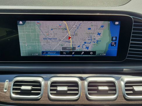 Used 2020 Mercedes-Benz GLE 350 4MATIC image 19