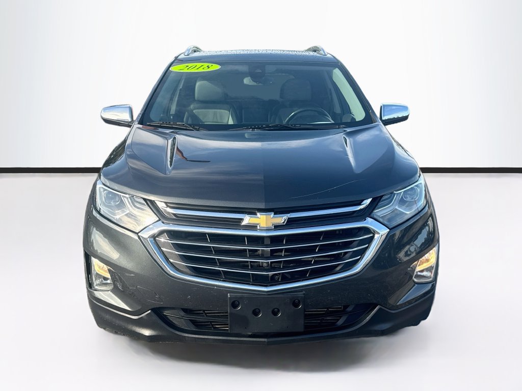 Used 2018 Chevrolet Equinox Premier AWD/4WD image 2