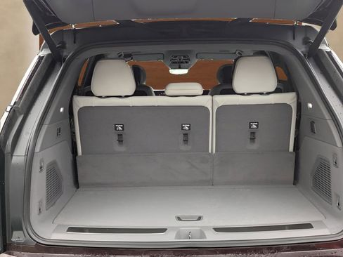 New 2025 Cadillac Escalade IQ Sport 1 w/ LPO, ONYX Package AWD/4WD image 6