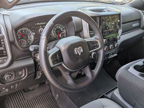 Used 2022 RAM 1500 Big Horn AWD/4WD image 8