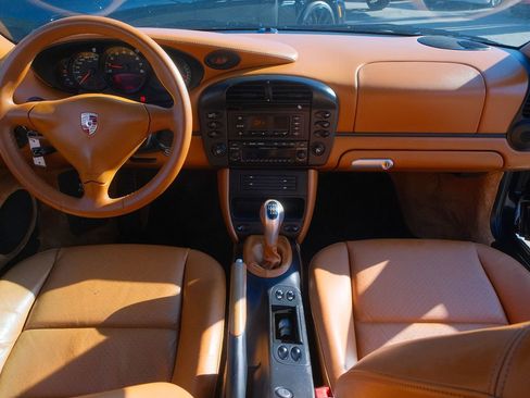Used 2003 Porsche 911 Carrera 4S image 16