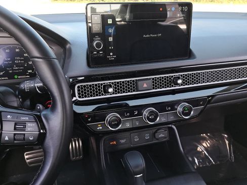 Used 2025 Honda Civic Sport image 19