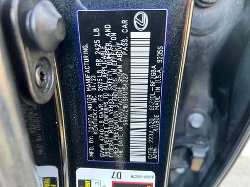 Used 2023 Lexus ES 350 w/ Accessory Package (Z1) image 27